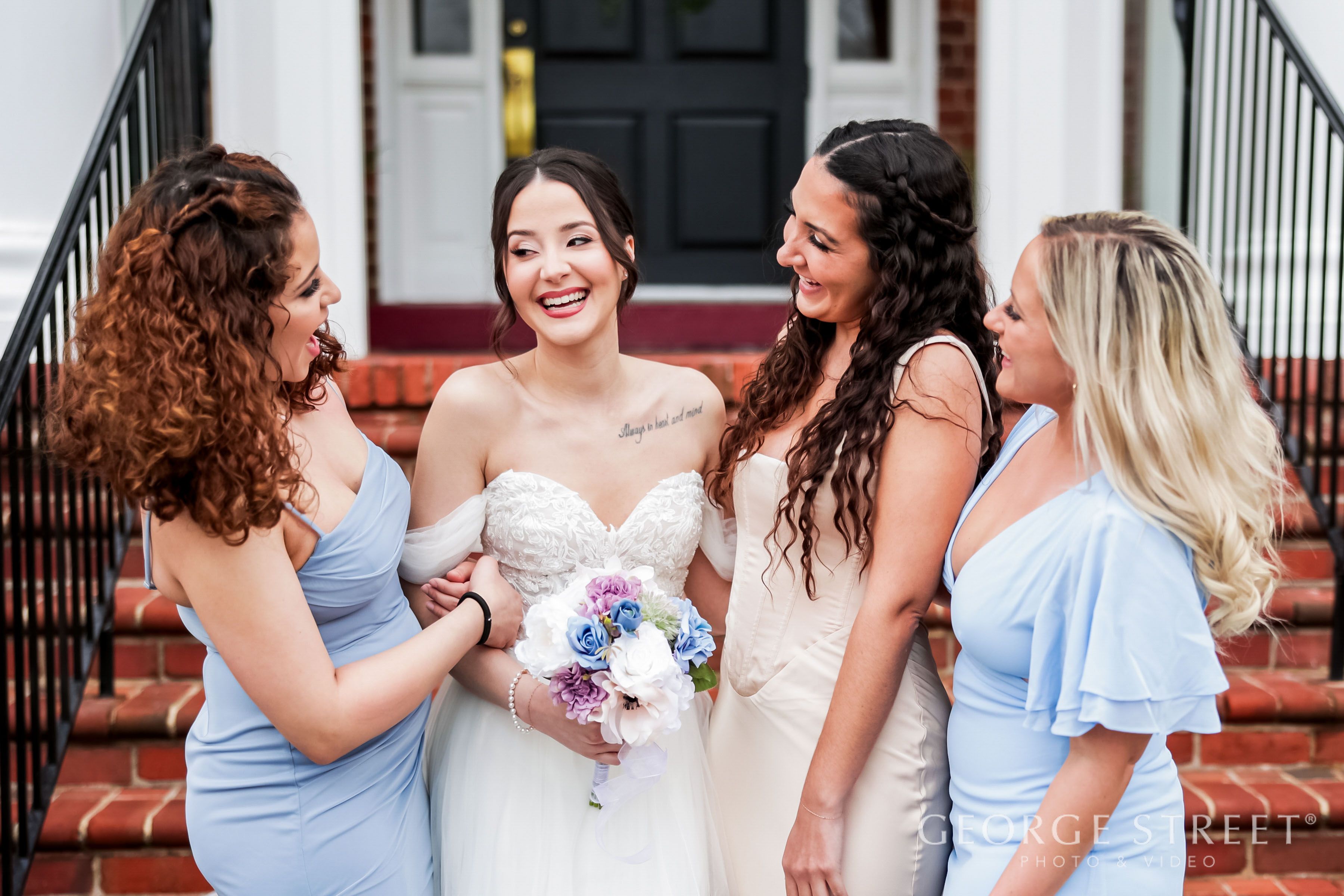 20 Joyful Ways To Keep Bridesmaids Happy and Stress Free