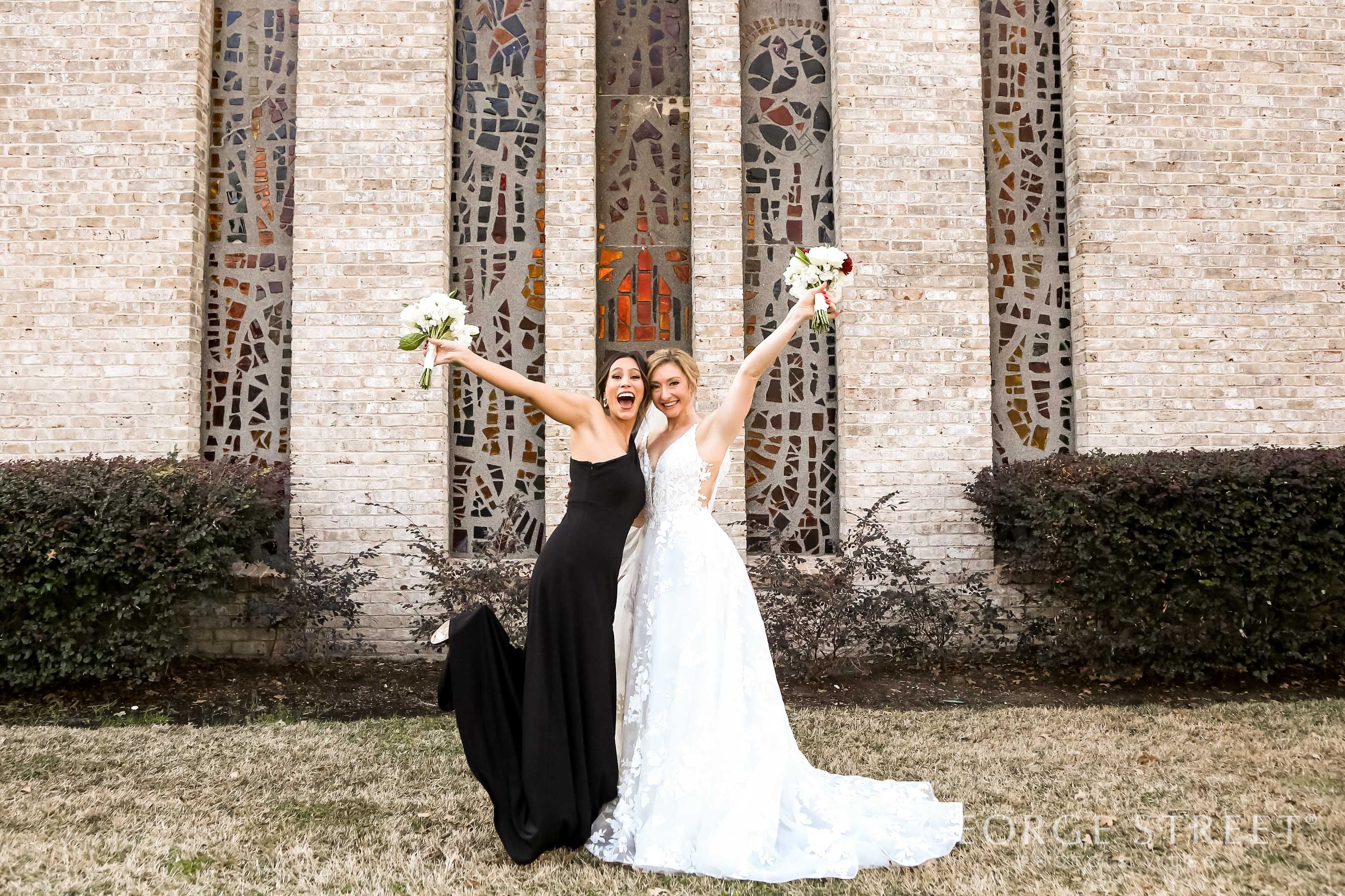 20 Joyful Ways To Keep Bridesmaids Happy and Stress Free