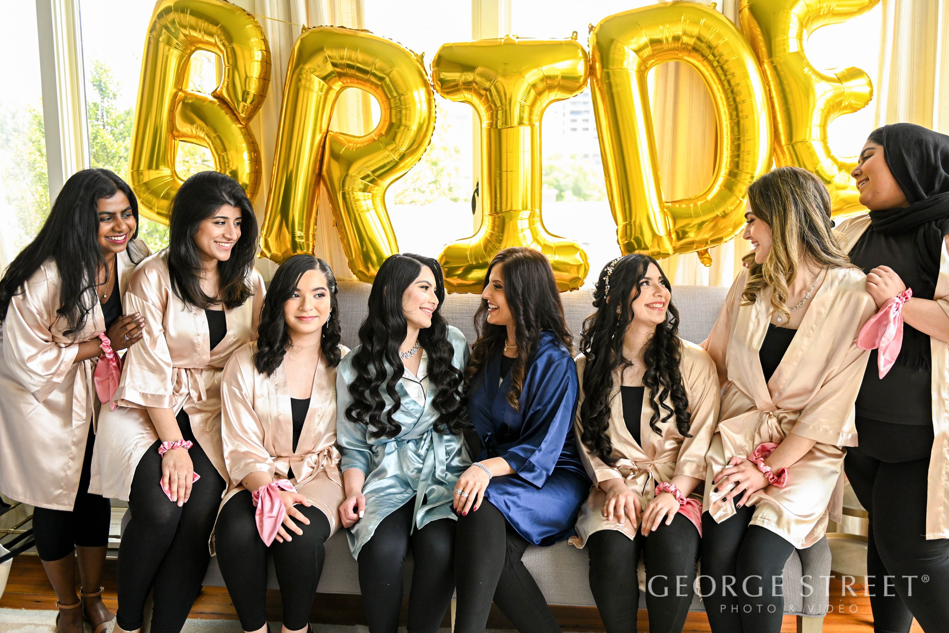 20 Joyful Ways To Keep Bridesmaids Happy and Stress Free