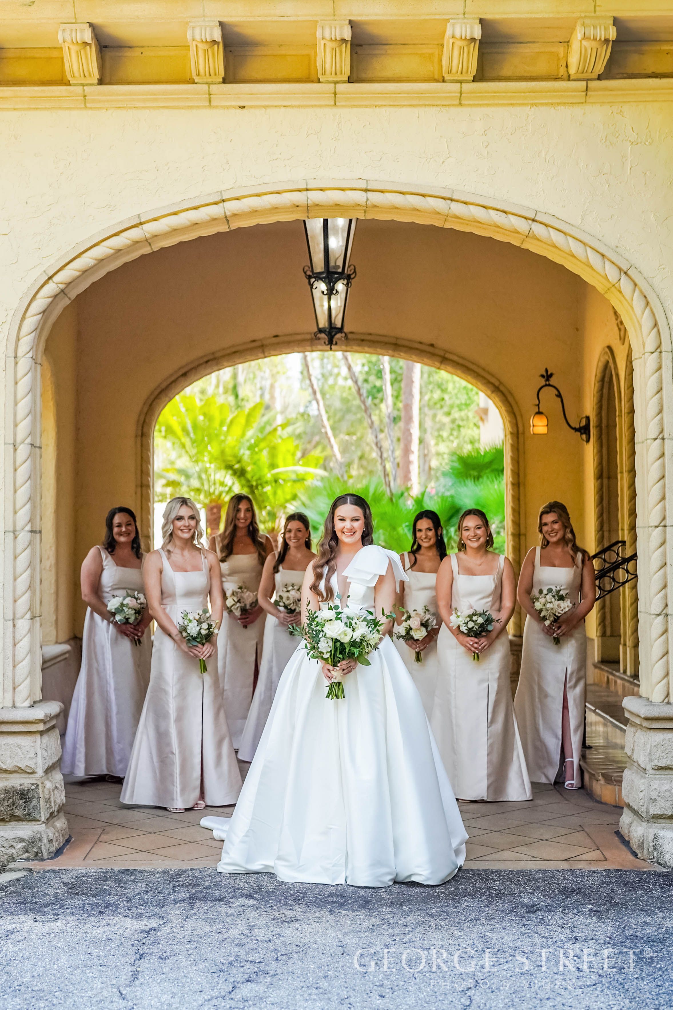 20 Joyful Ways To Keep Bridesmaids Happy and Stress Free